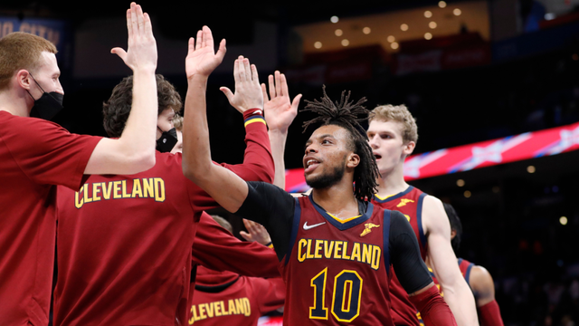 席在防守轮 席在防守轮