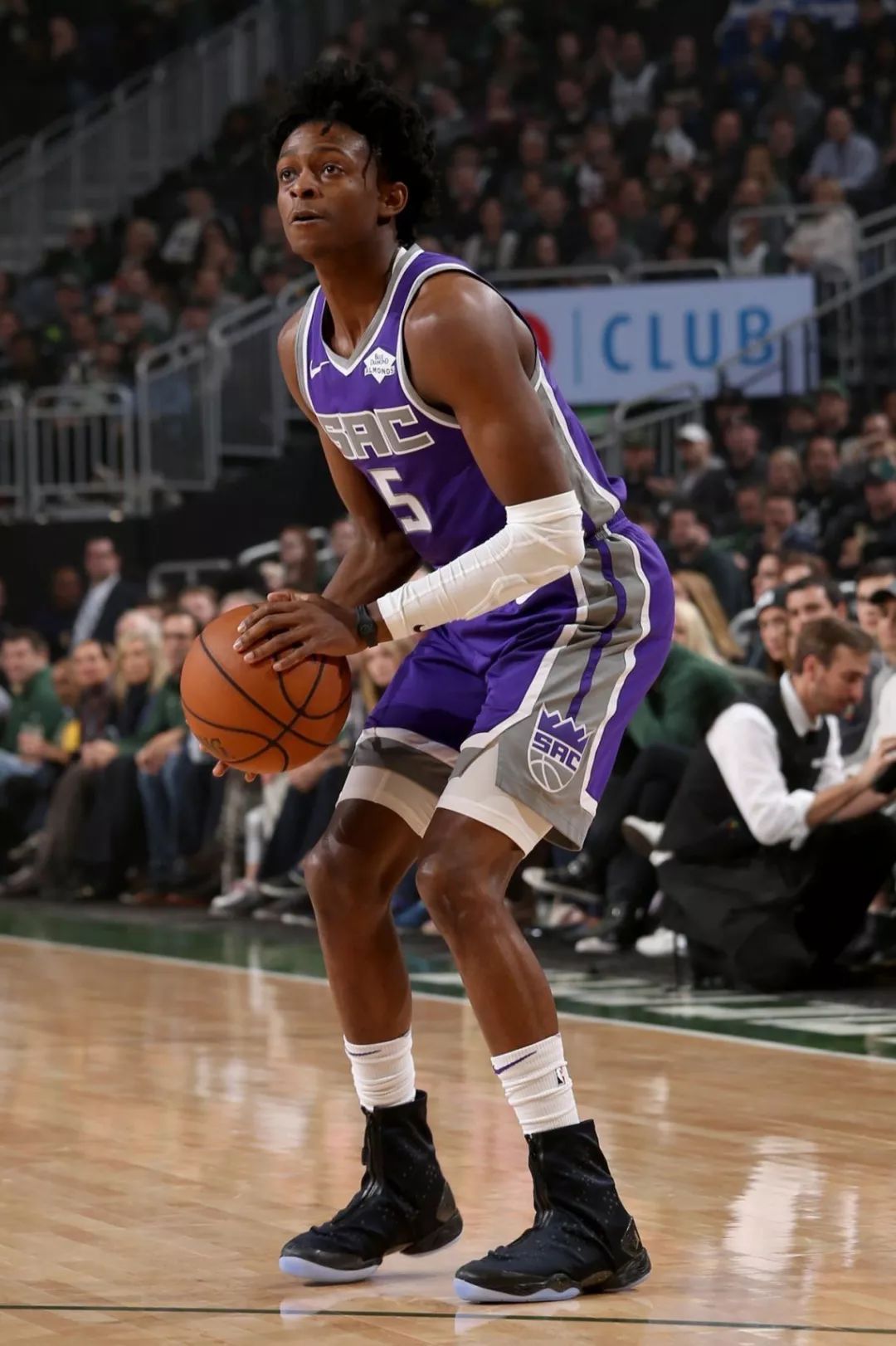 齐兹的搭档 齐兹的搭档