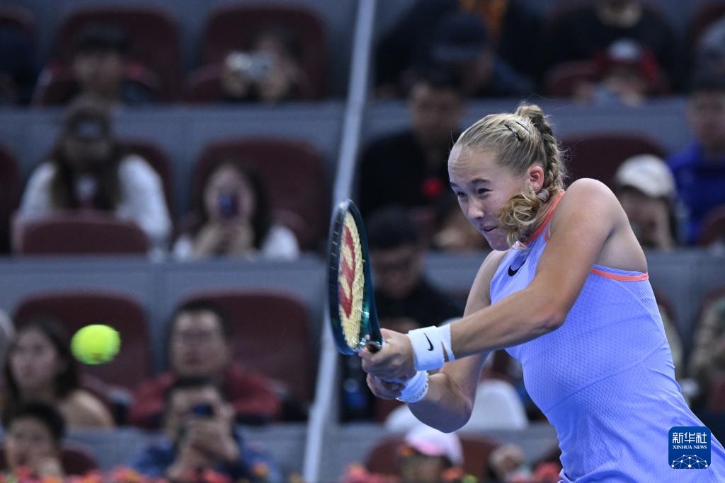 让我们为他 让我们为他