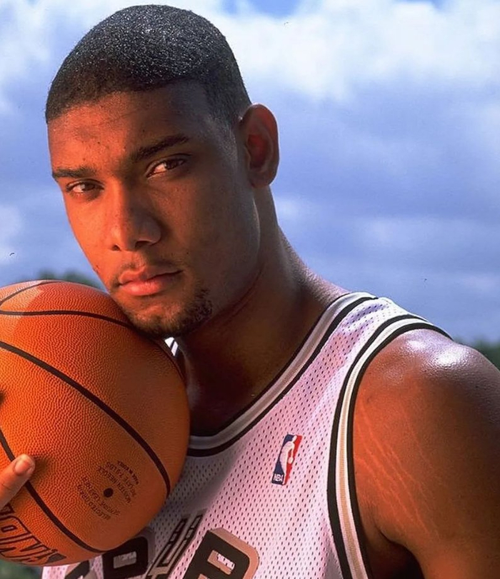 以卡塔尔为 以卡塔尔为